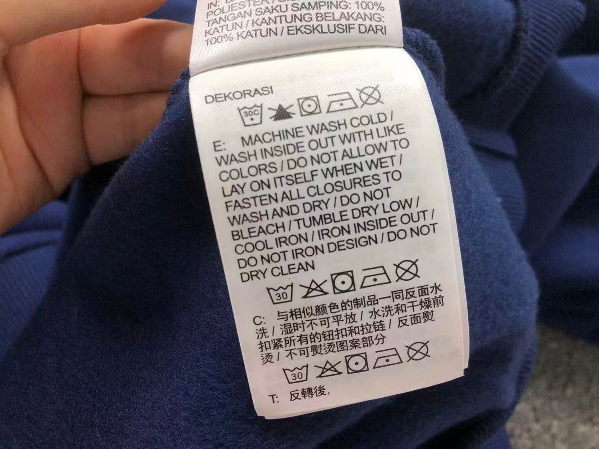 N1K Kapuzenpullover