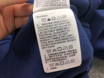 N1K Kapuzenpullover
