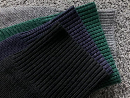 Klassischer Pullover