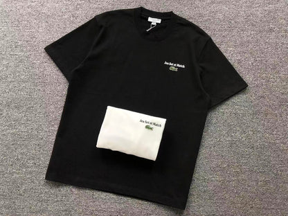 Klassisches T-Shirt