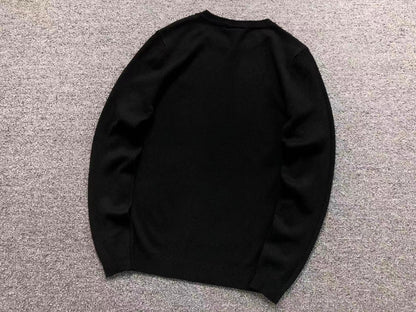 Klassischer Pullover