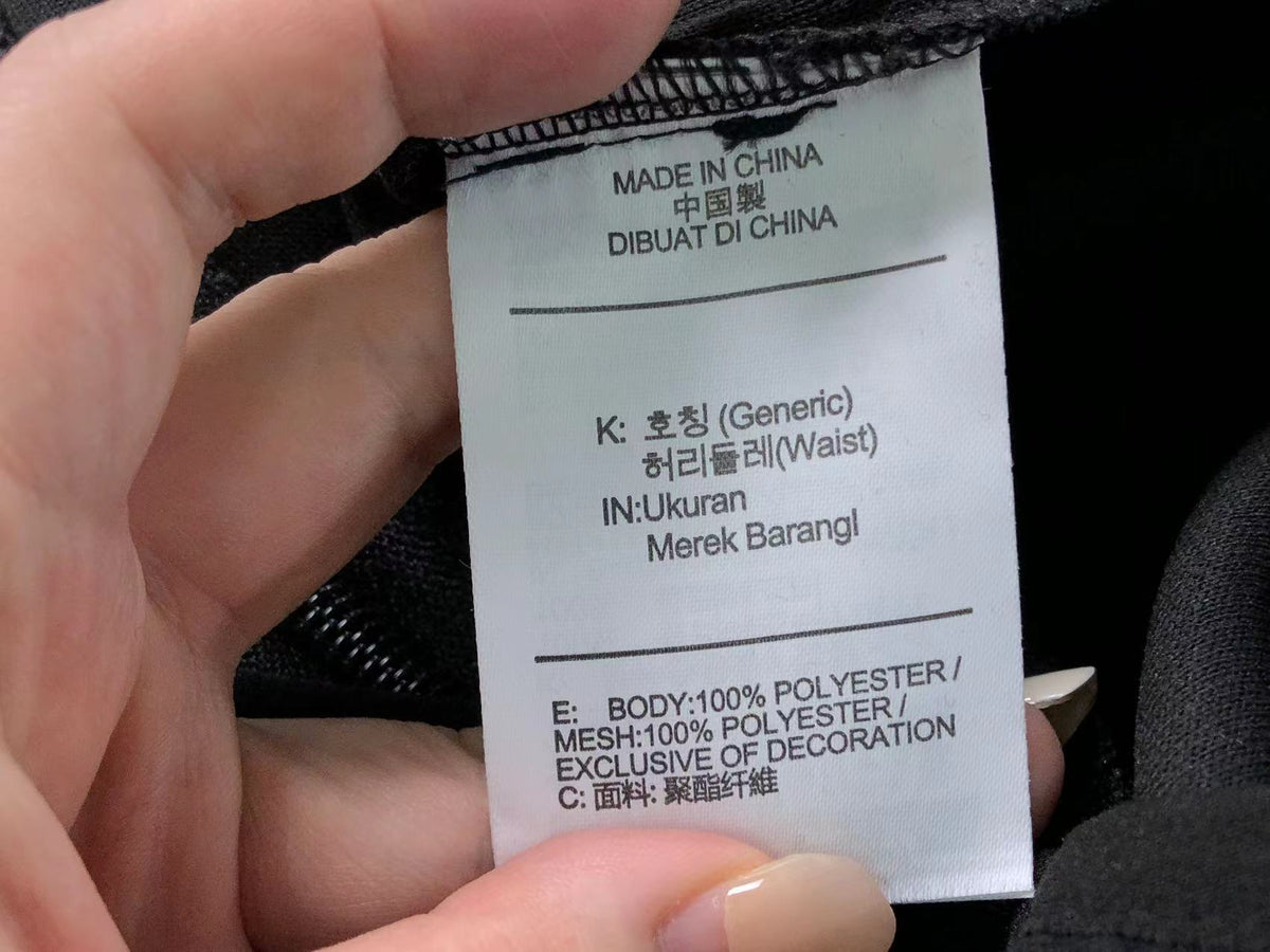 N1K Kapuzenpullover