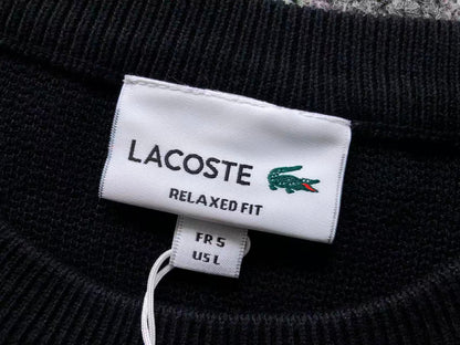 Klassischer Pullover