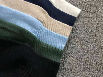 Klassischer Pullover
