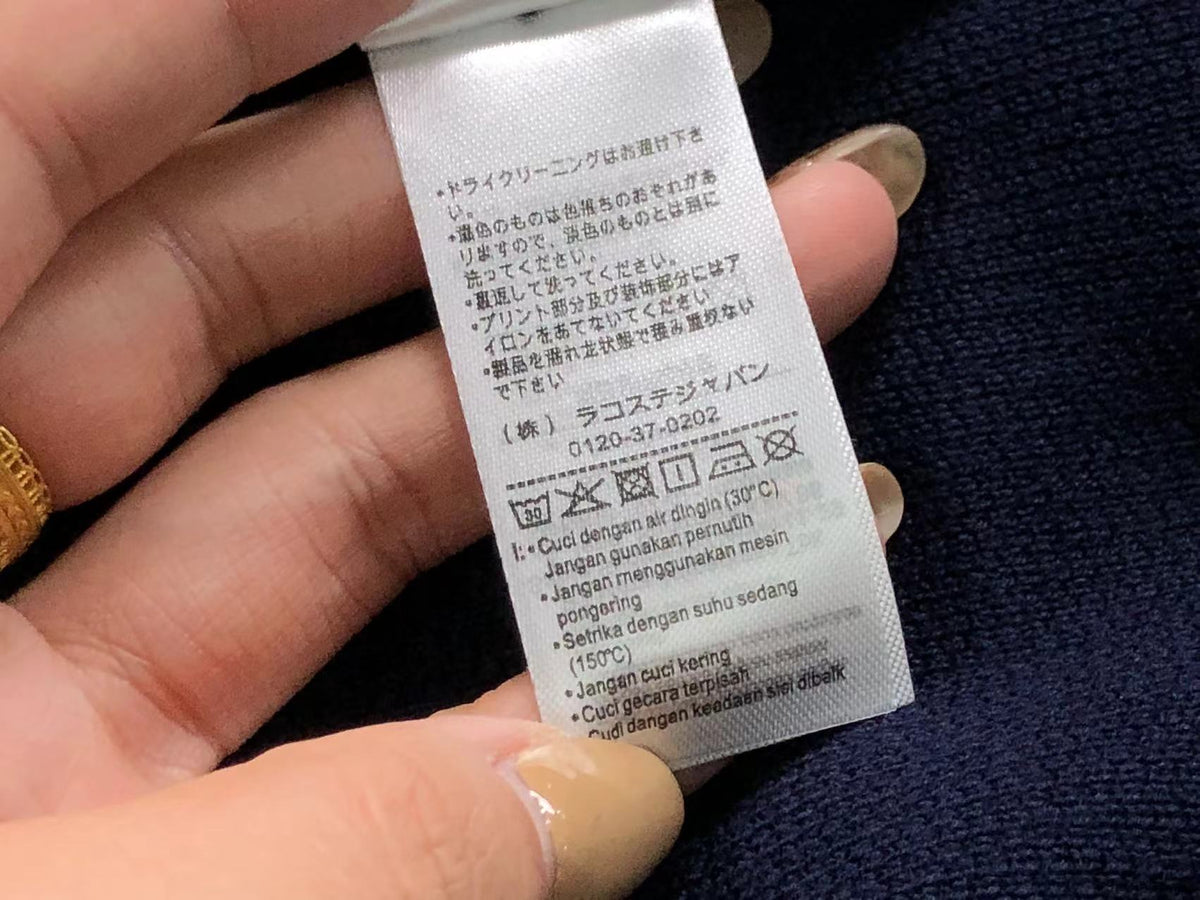 Klassischer Pullover