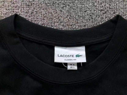 Klassisches T-Shirt
