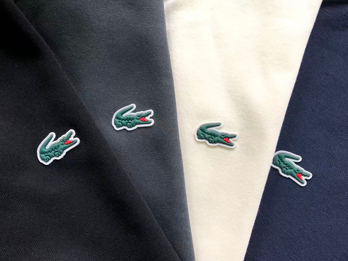 Klassischer Hoodie