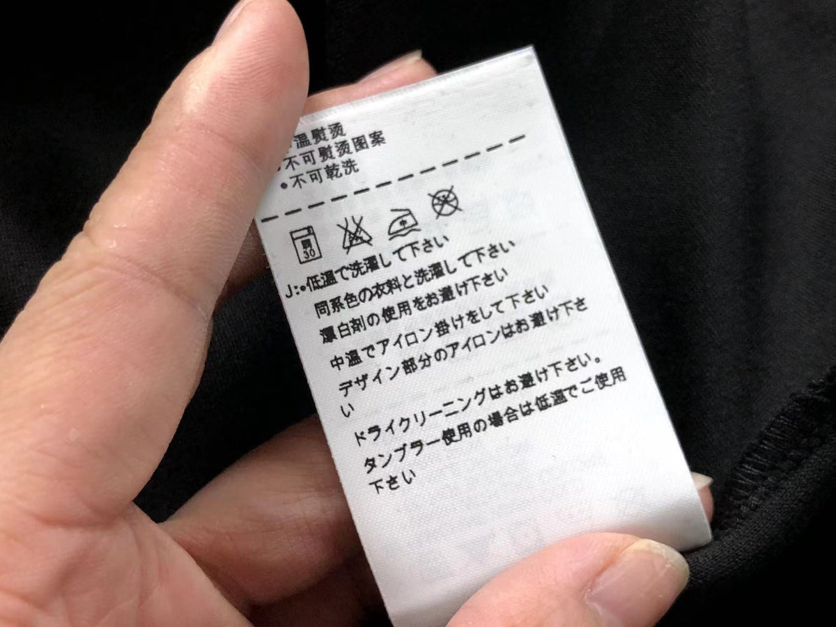 N1K Kapuzenpullover