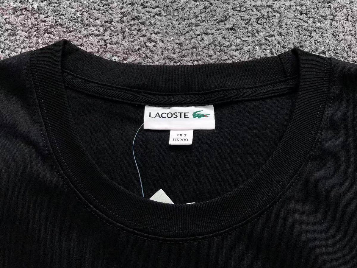 Klassisches T-Shirt