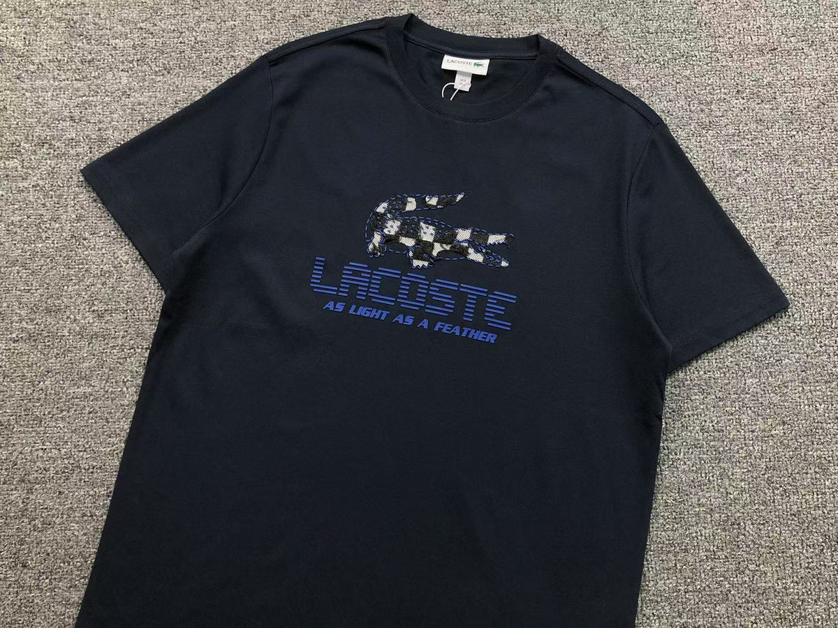 Klassisches T-Shirt