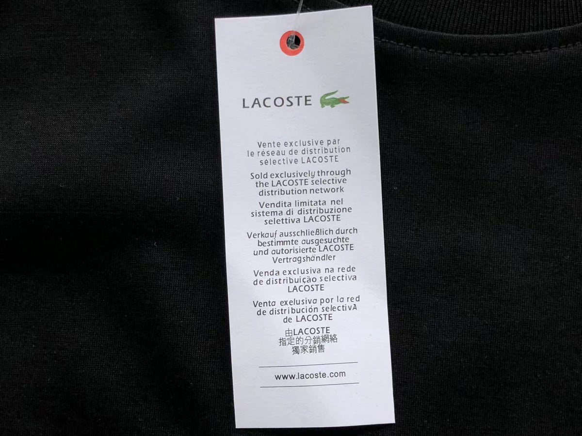 Klassisches T-Shirt