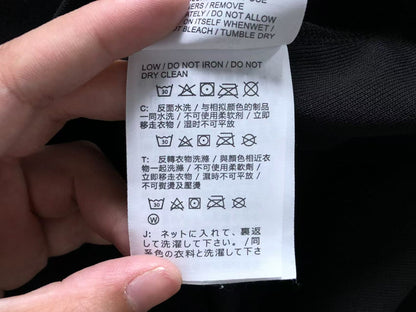 N1K Kapuzenpullover