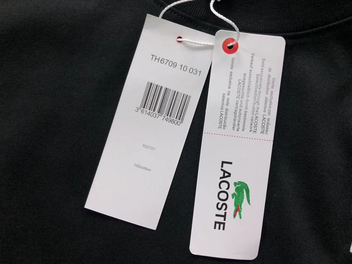 Klassisches T-Shirt