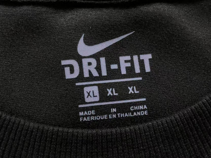 N1K Kapuzenpullover