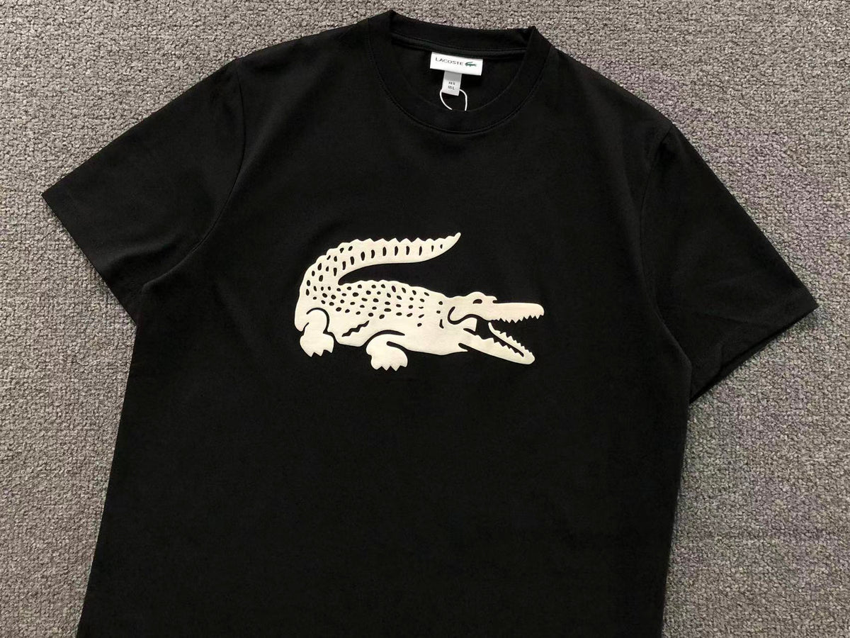 Klassisches T-Shirt