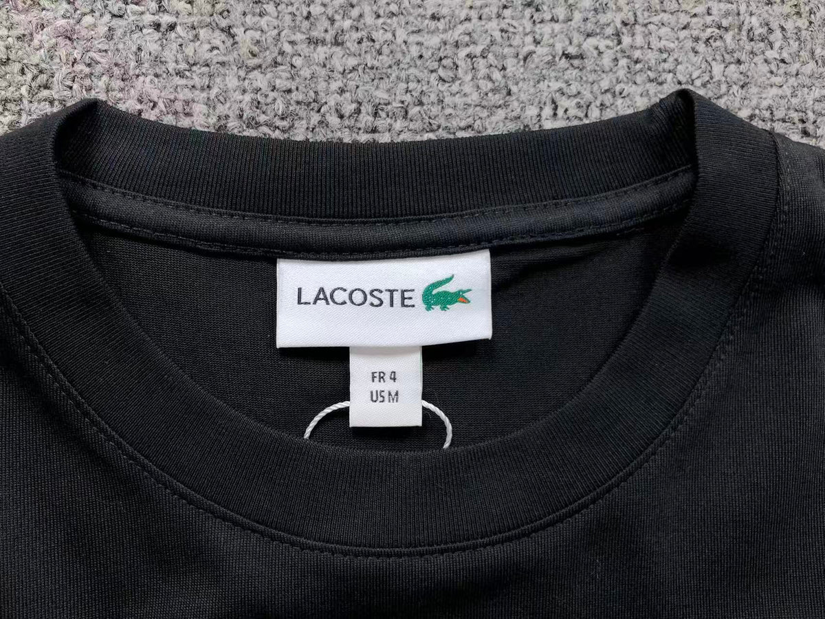 Klassisches T-Shirt