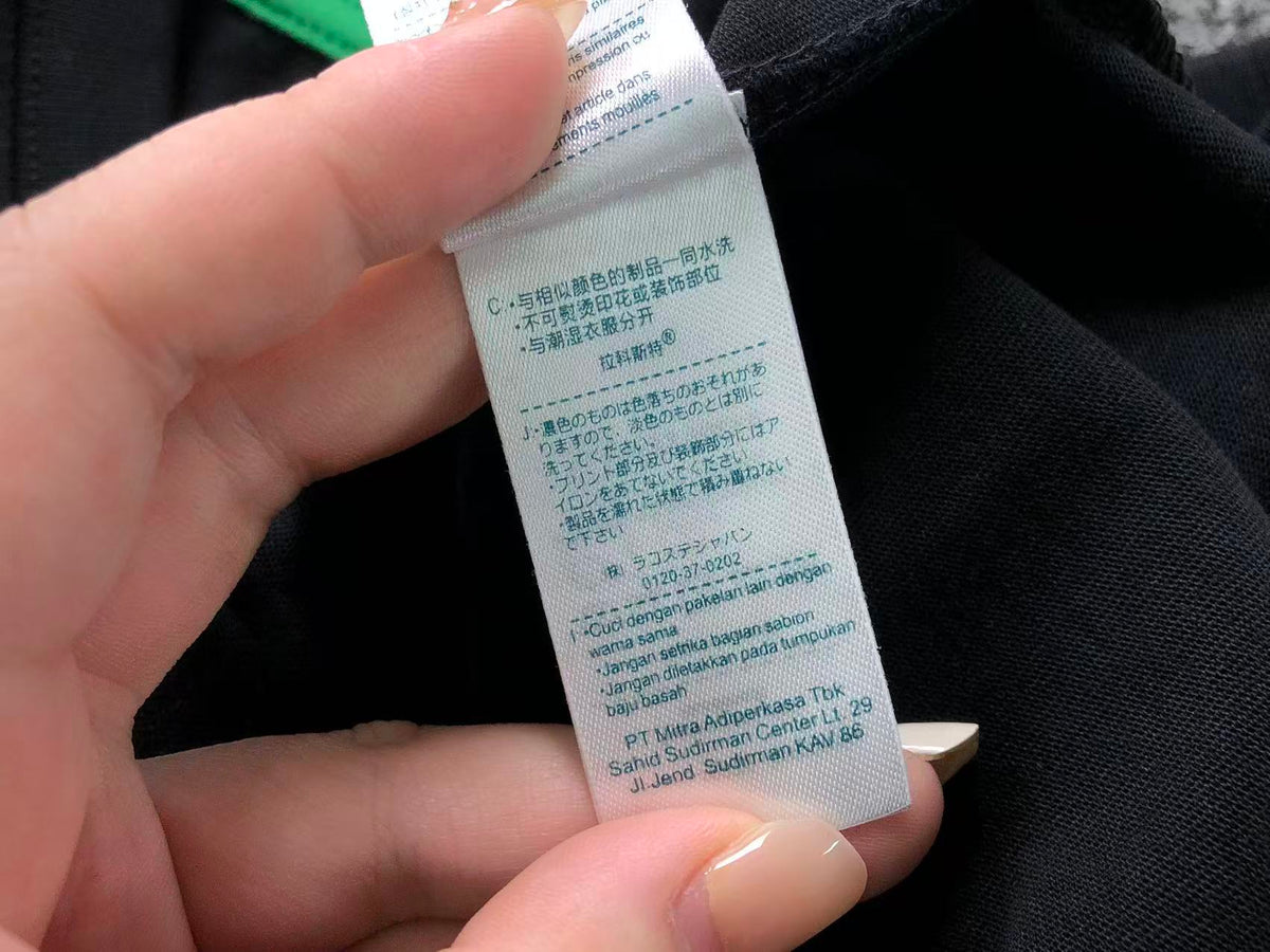 Klassisches T-Shirt