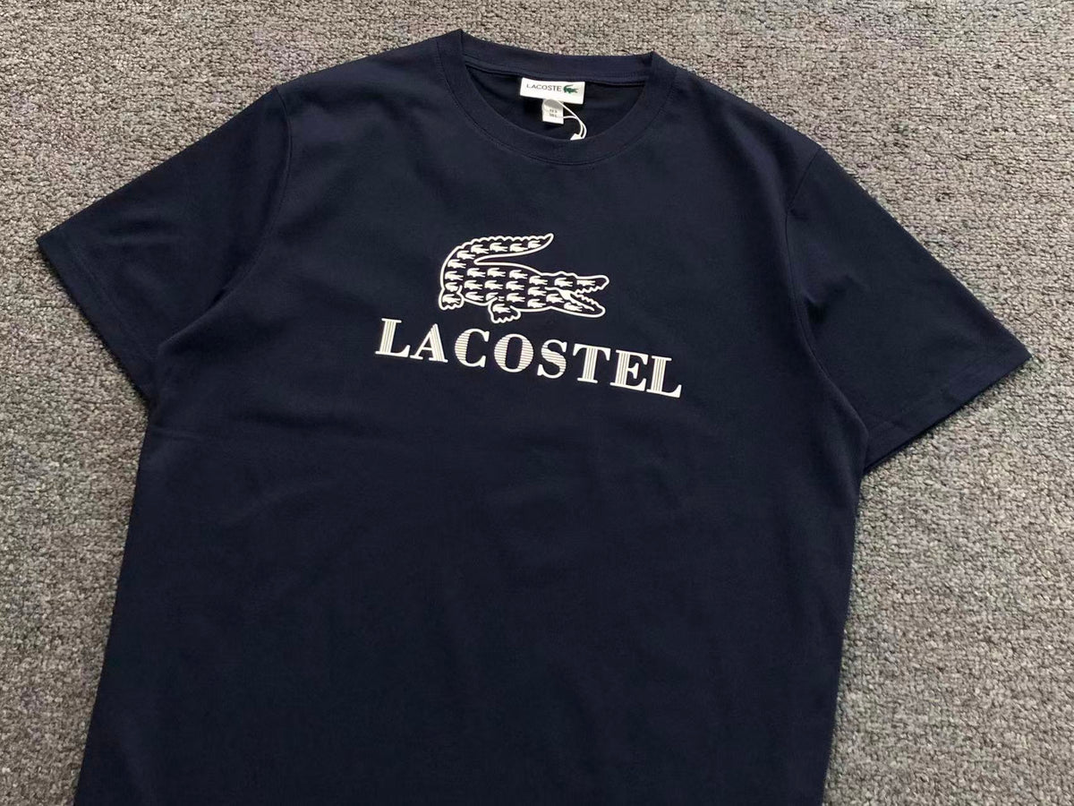 Klassisches T-Shirt