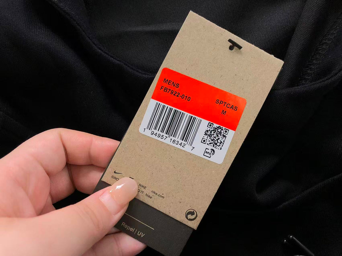 N1K Kapuzenpullover