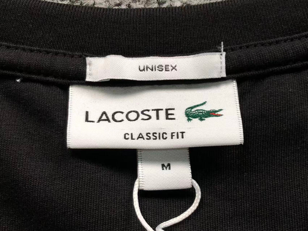 Klassisches T-Shirt