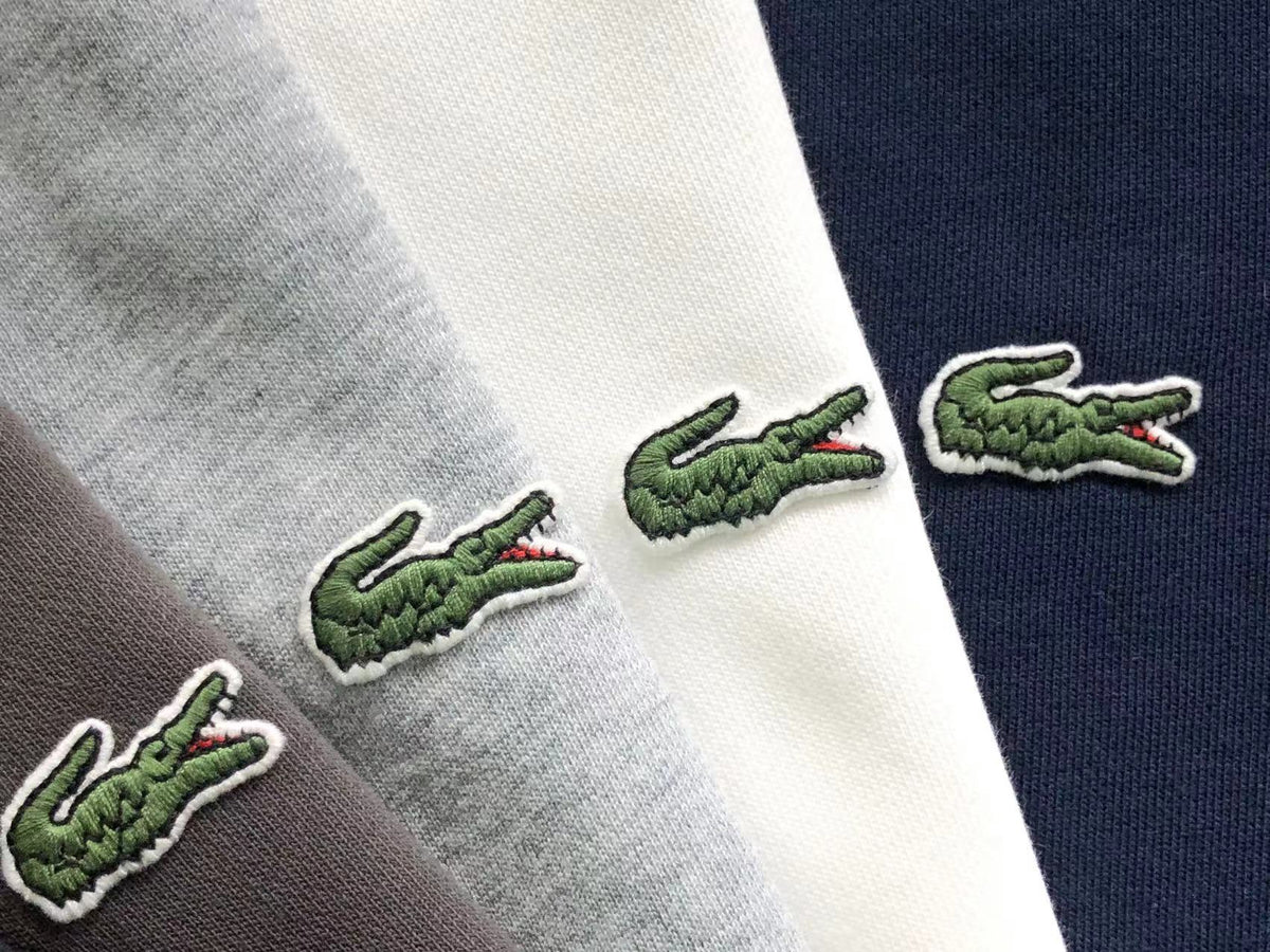 Klassischer Hoodie