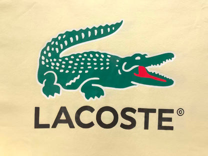 Klassisches T-Shirt