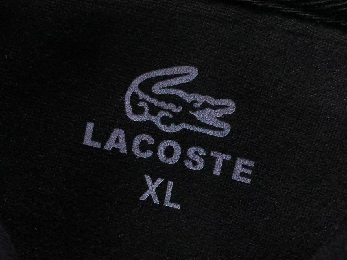 Klassischer Hoodie