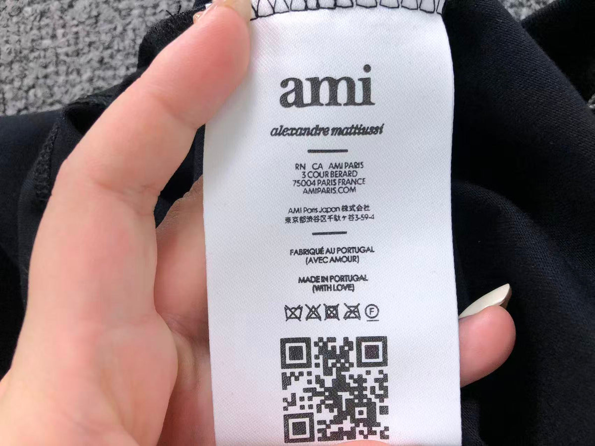AM1 T-Shirt
