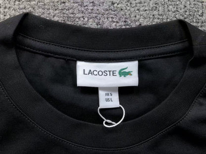 Klassisches T-Shirt
