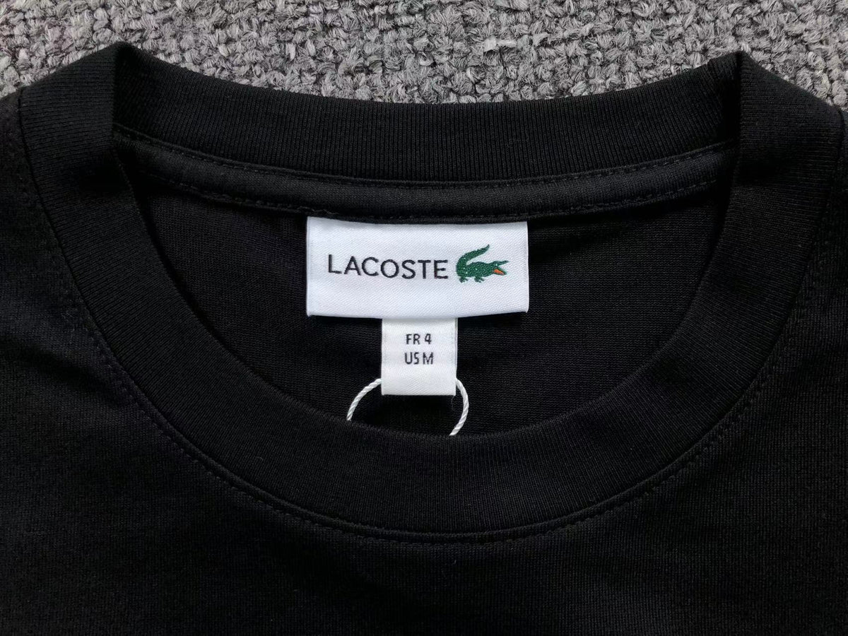 Klassisches T-Shirt