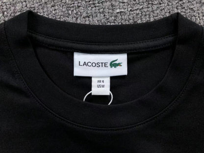 Klassisches T-Shirt