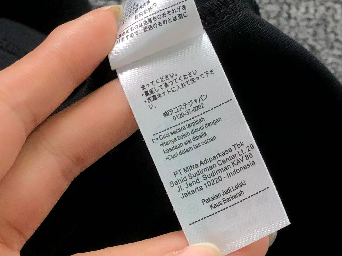 Klassisches T-Shirt