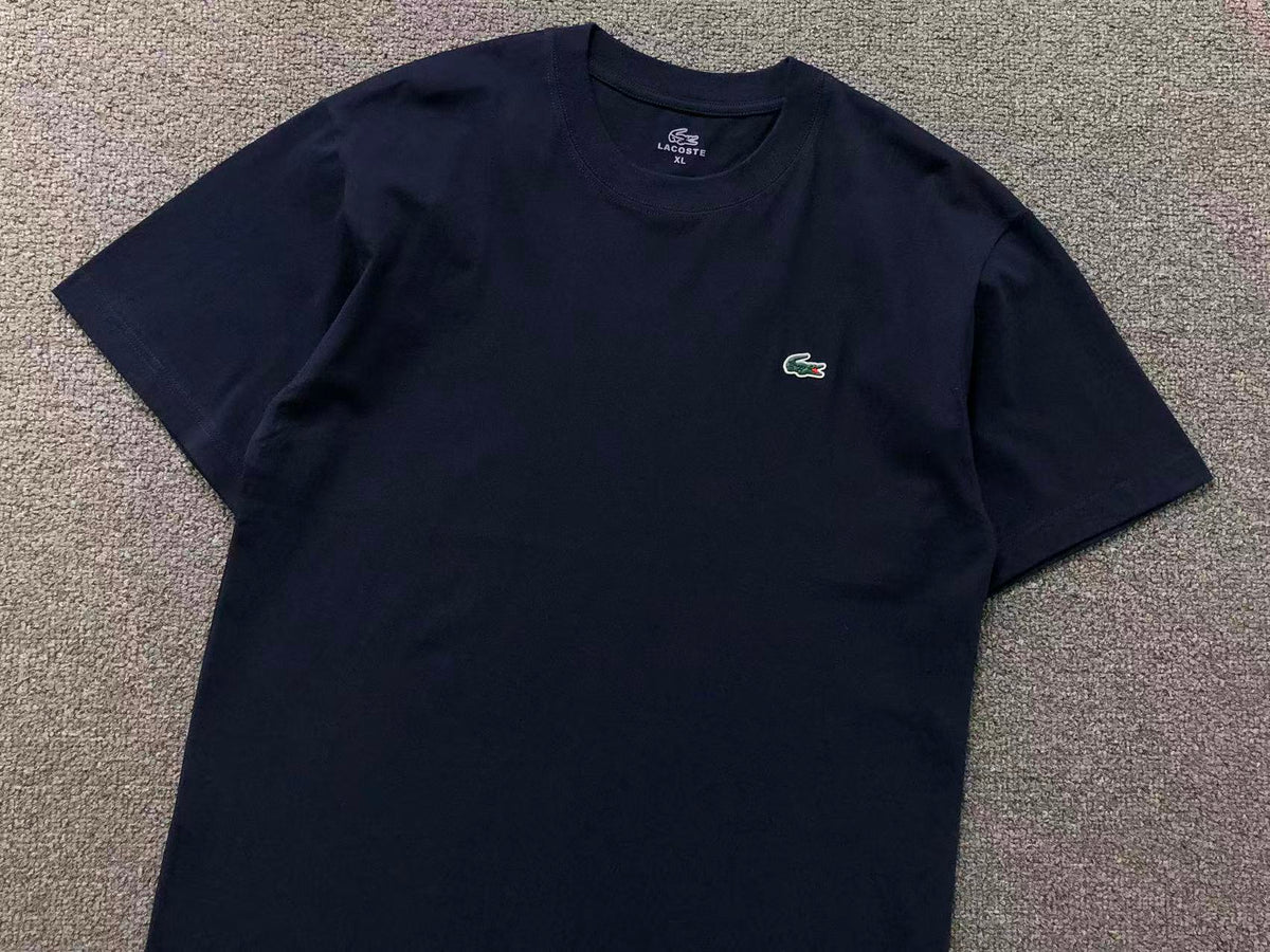 Klassisches T-Shirt