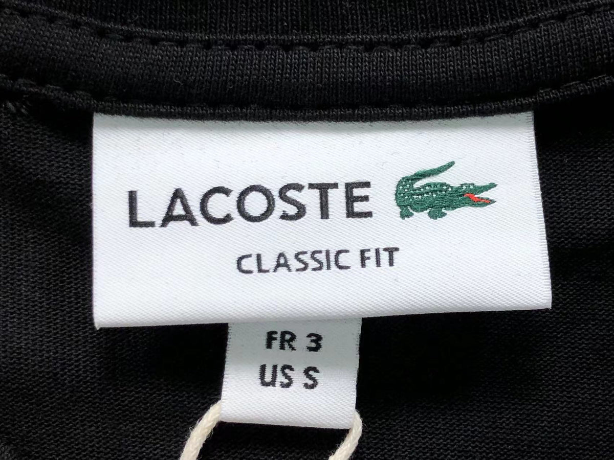Klassisches T-Shirt