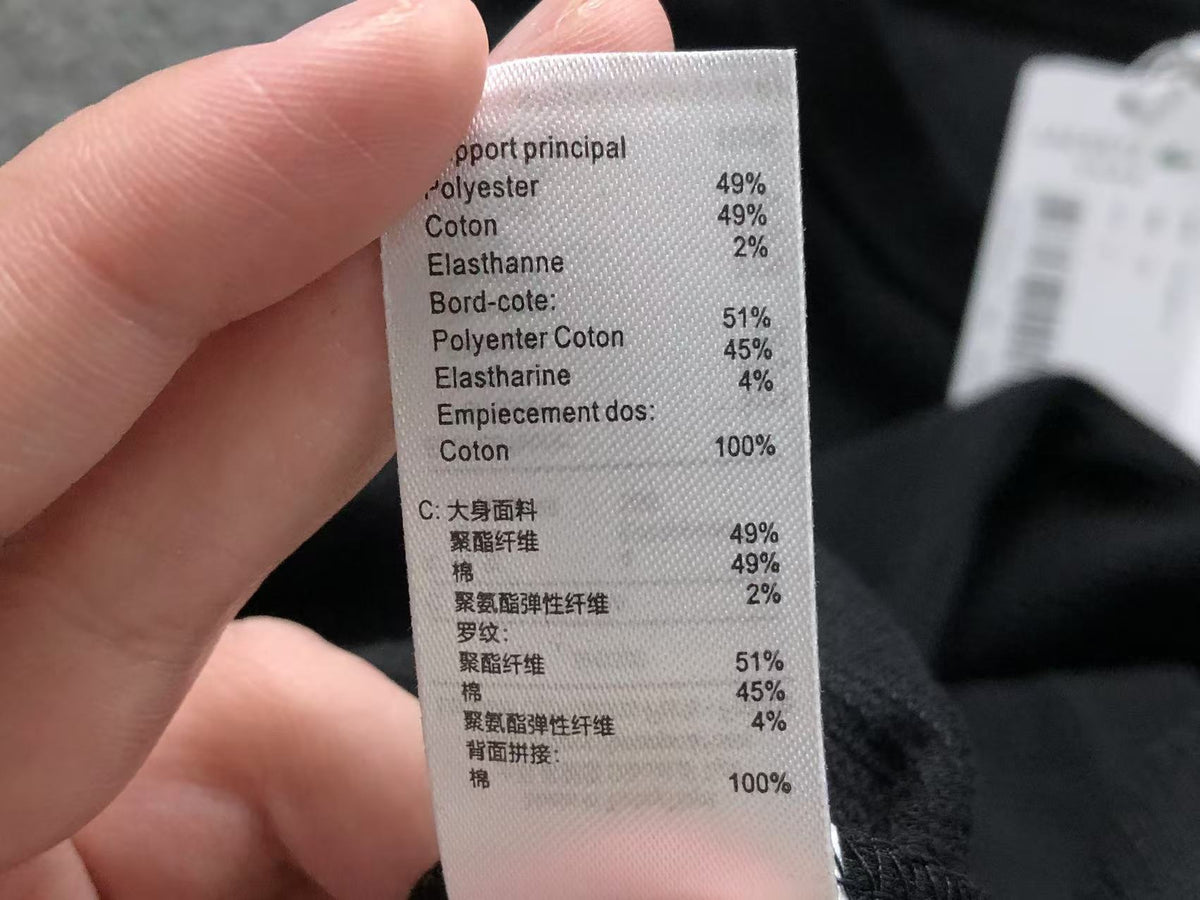 Klassisches Langarmshirt