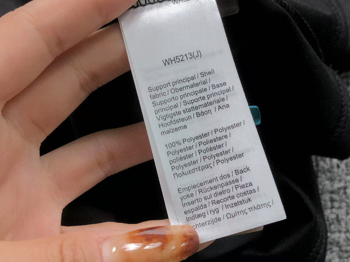 Klassisches T-Shirt