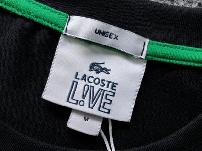 Klassisches T-Shirt