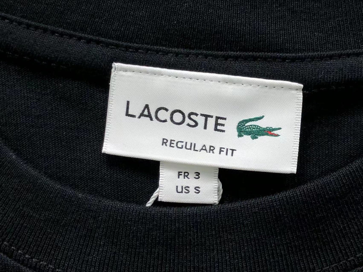 Klassisches T-Shirt