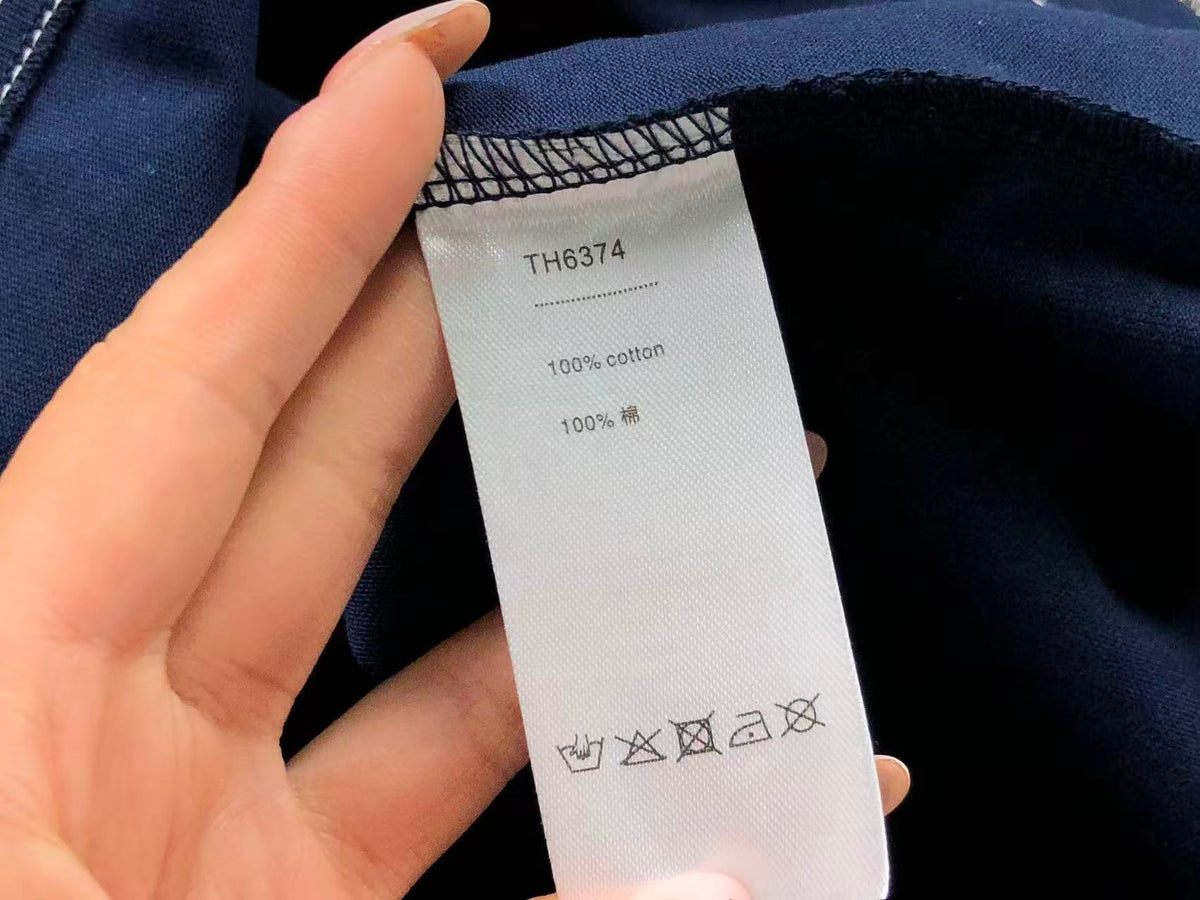 Klassisches T-Shirt