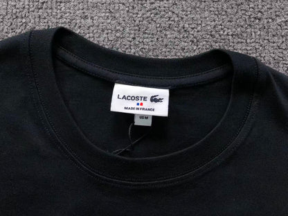 Klassisches T-Shirt