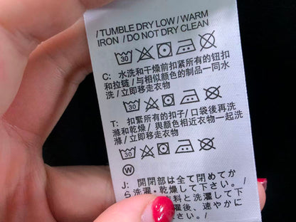 N1K Kapuzenpullover