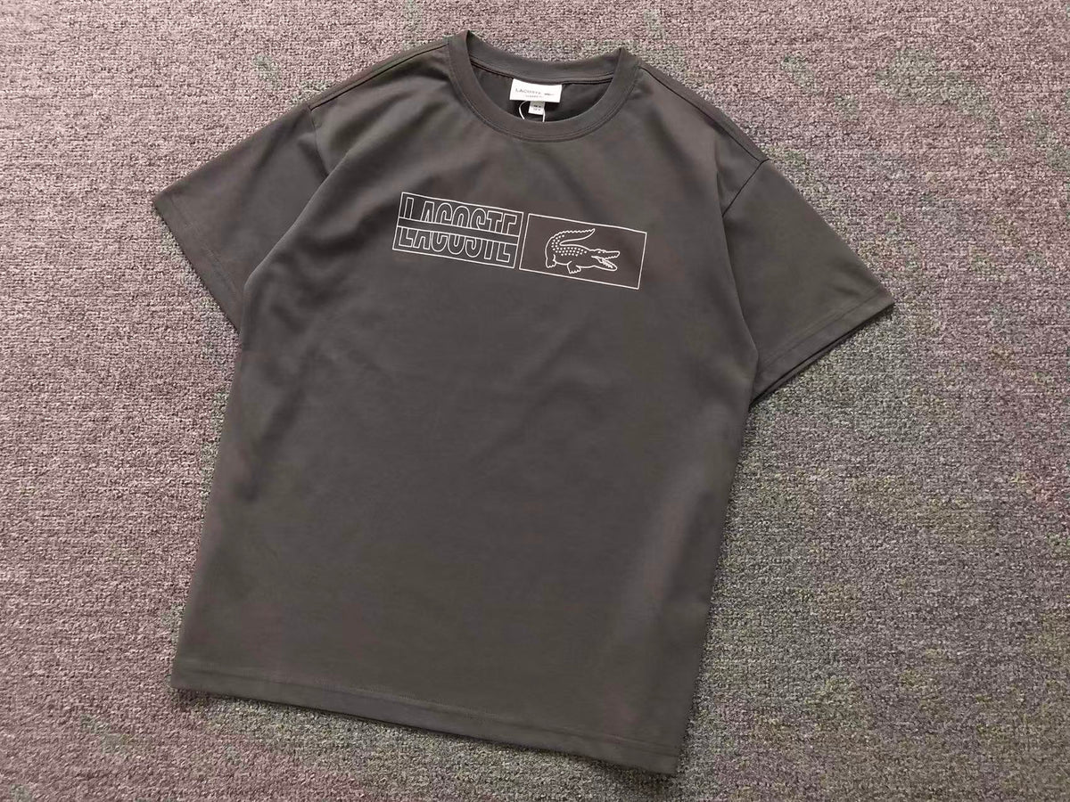 Klassisches T-Shirt