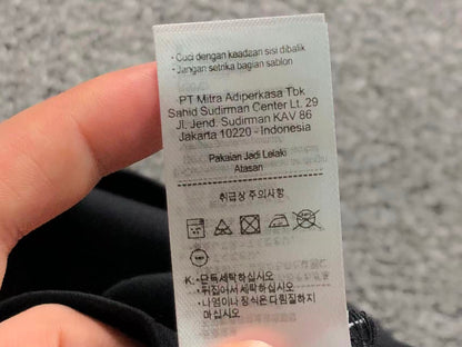 Klassisches T-Shirt