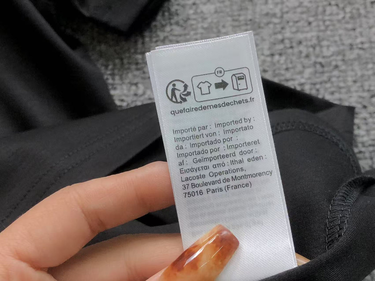 Klassisches T-Shirt