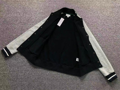 Klassischer Hoodie