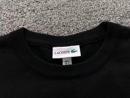 Klassischer Pullover