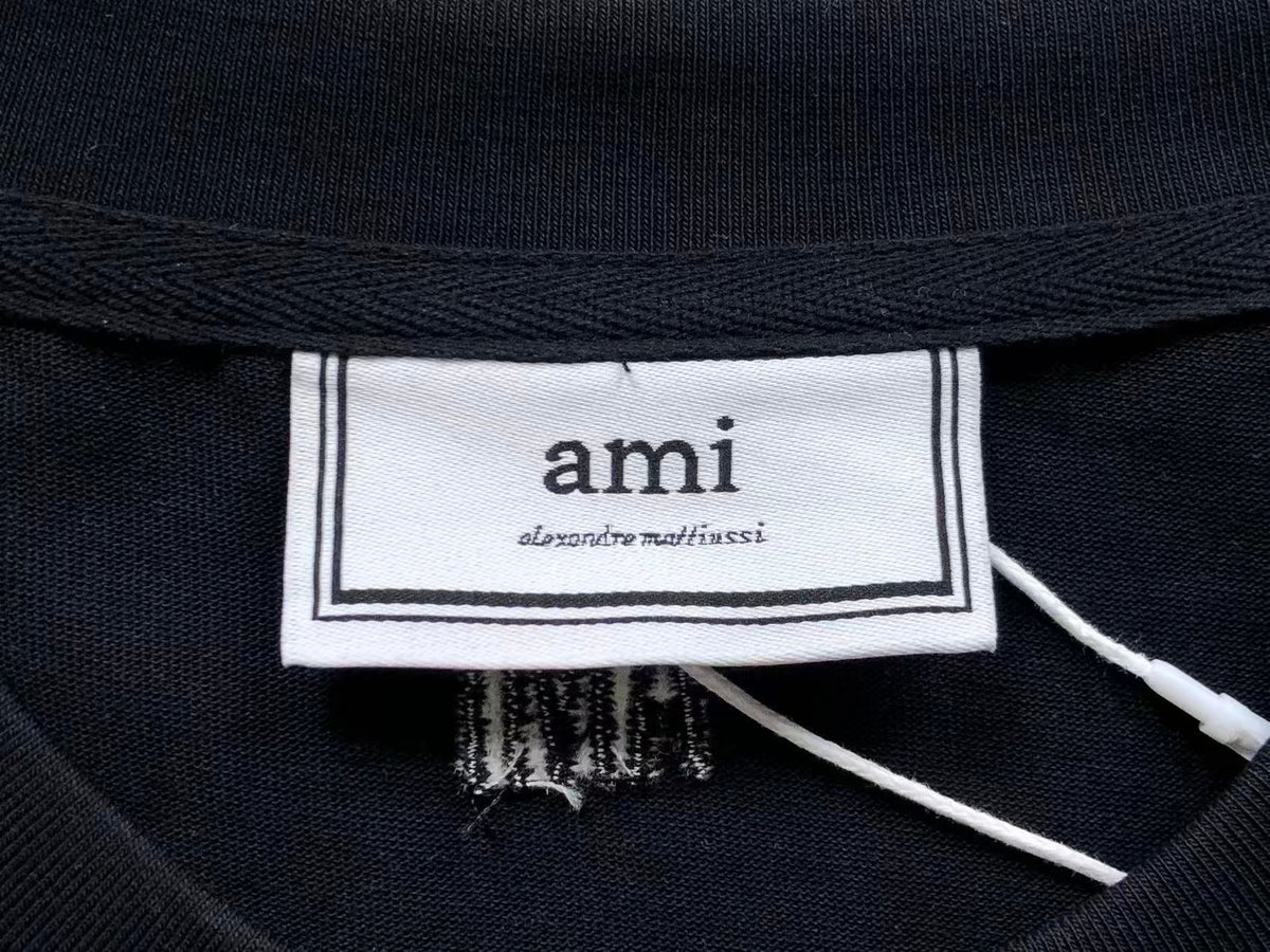 AM1 T-Shirt
