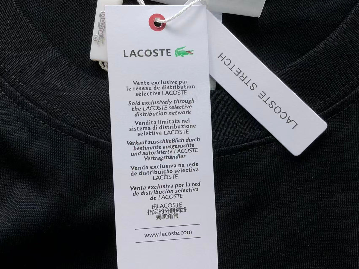 Klassisches T-Shirt