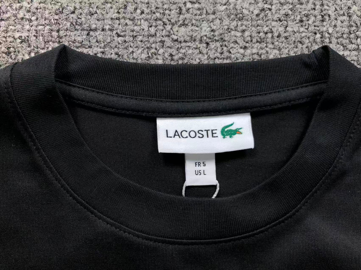 Klassisches T-Shirt