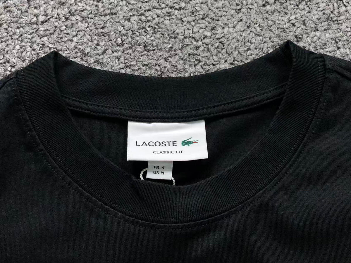 Klassisches T-Shirt